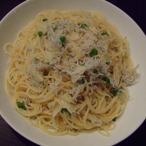 辛くて美味しい！しらすと青唐辛子の大人パスタ